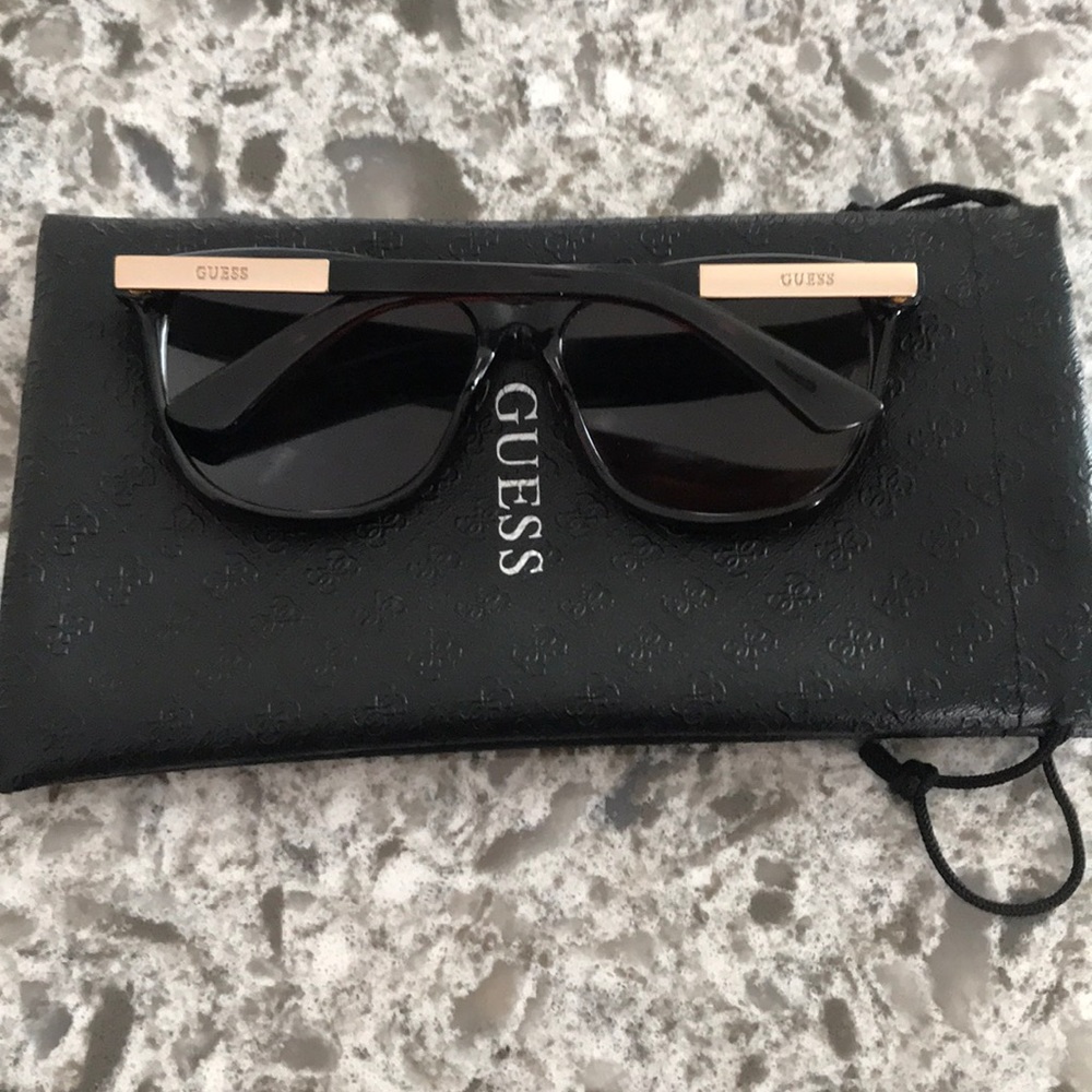 Guess sunglasses - Picture 4 of 5